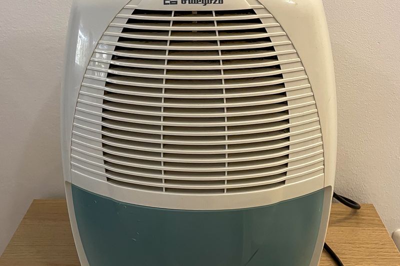 Portable dehumidifier with European plug for indoor drying